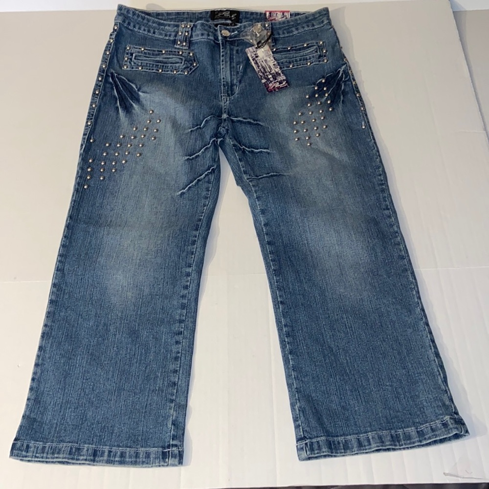Platinum Plush Size 15 Riveted Capri Jeans Waist 33”